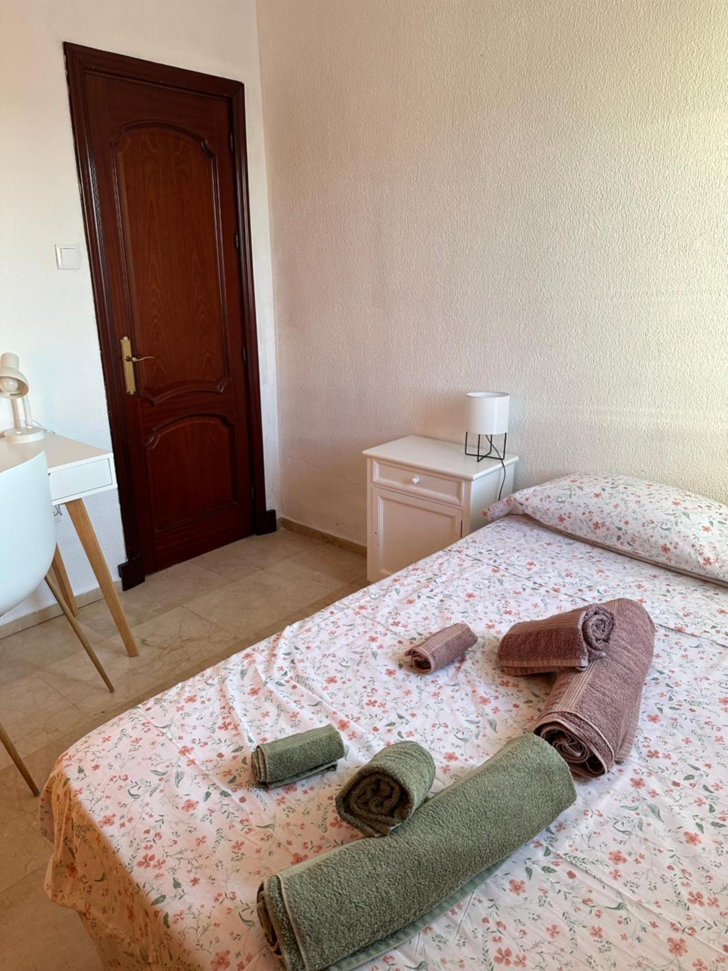 Apartamento Vista-Beach カディス エクステリア 写真
